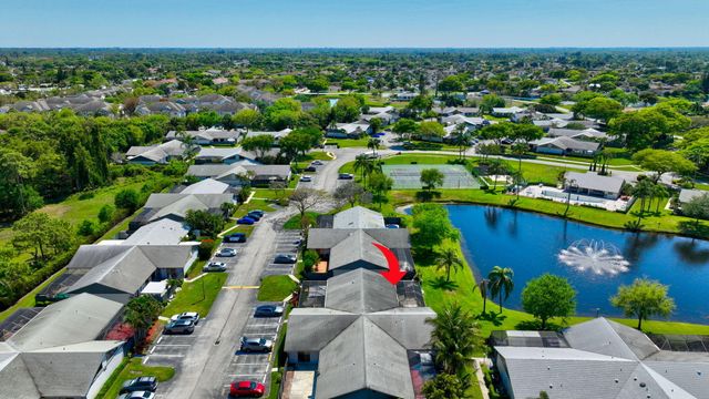 1057 Summit Trail Circle B, West Palm Beach, FL 33415