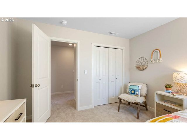 9474 Se 162nd Ave, Happy Valley, OR 97086