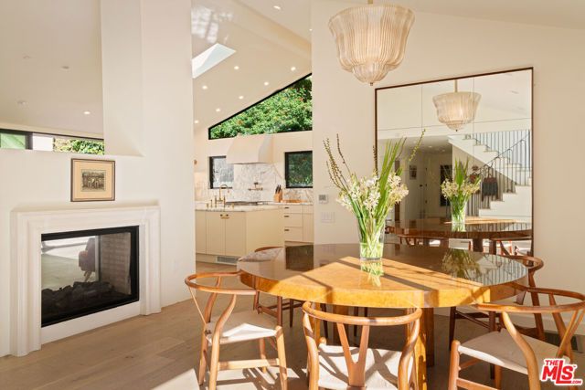 3640 Mandeville Canyon Road, Los Angeles, CA 90049