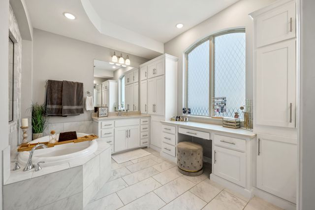 8513 Autumn Lake Trail, Mckinney, TX 75071