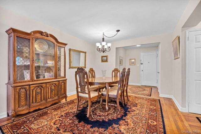 67-30 Clyde Street 3W, Forest Hills, NY 11375