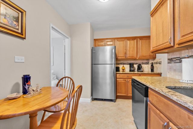 67-30 Clyde Street 3W, Forest Hills, NY 11375