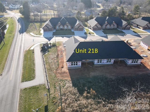 3367 48th Avenue NE 21B, Hickory, NC 28601