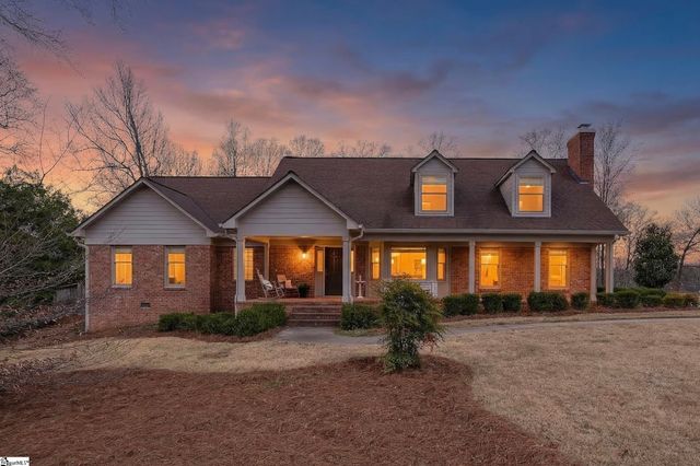 202 Collins Creek Road, Greenville, SC 29607