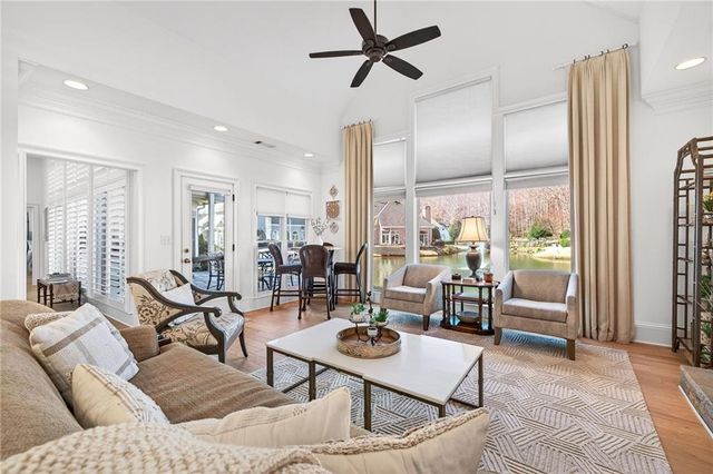 9180 Etching Overlook, Duluth, GA 30097