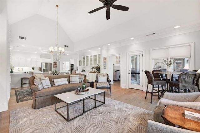 9180 Etching Overlook, Duluth, GA 30097