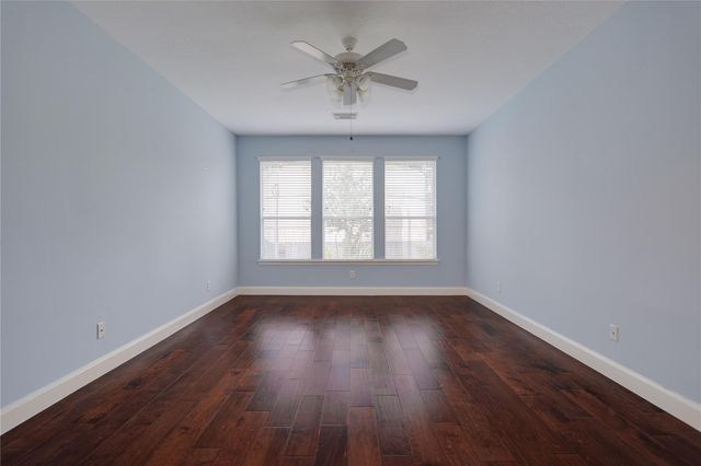 13727 Cypresswood Crossing Boulevard, Houston, TX 77070