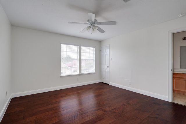 13727 Cypresswood Crossing Boulevard, Houston, TX 77070