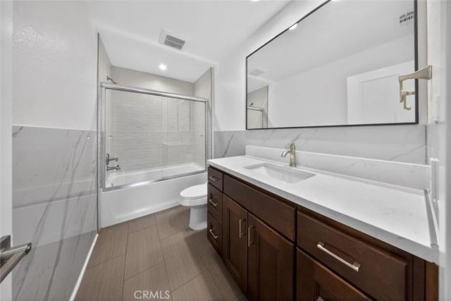 714 E Orange Grove Avenue D, Burbank, CA 91501