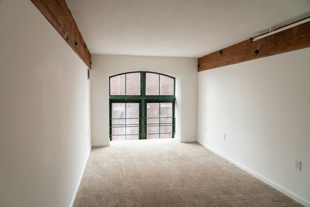 200 Market St 401, Lowell, MA 01852