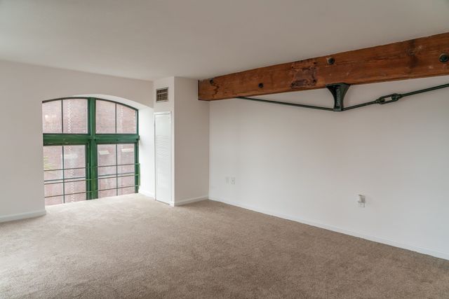 200 Market St 401, Lowell, MA 01852