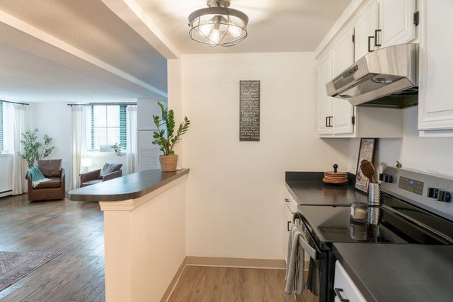 200 Market St 401, Lowell, MA 01852
