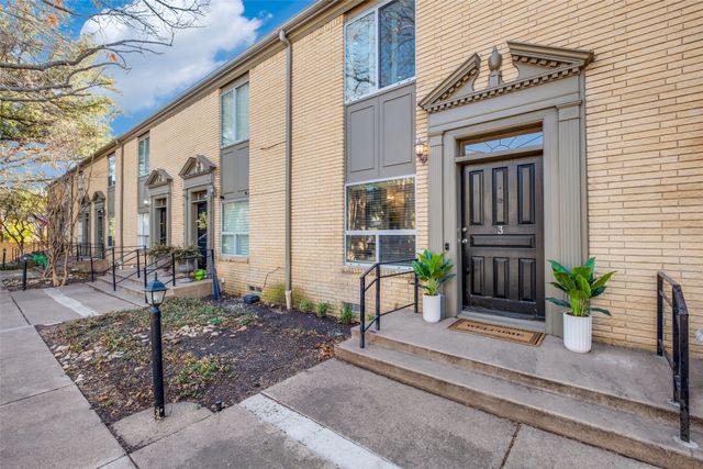 7404 W Northwest Highway 3, Dallas, TX 75225