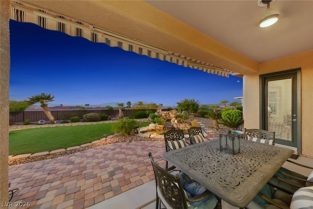 2366 Rosendale Village Avenue, Henderson, NV 89052