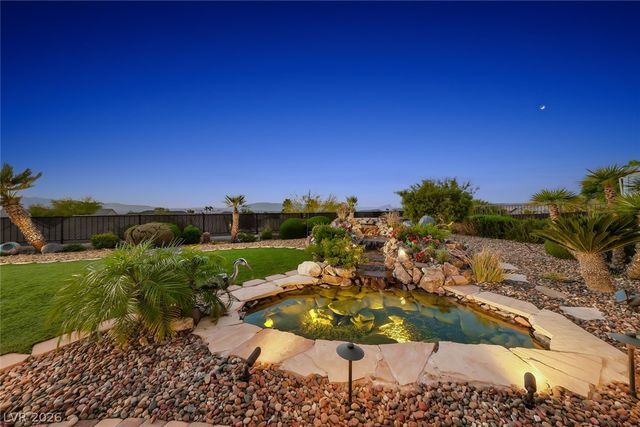 2366 Rosendale Village Avenue, Henderson, NV 89052