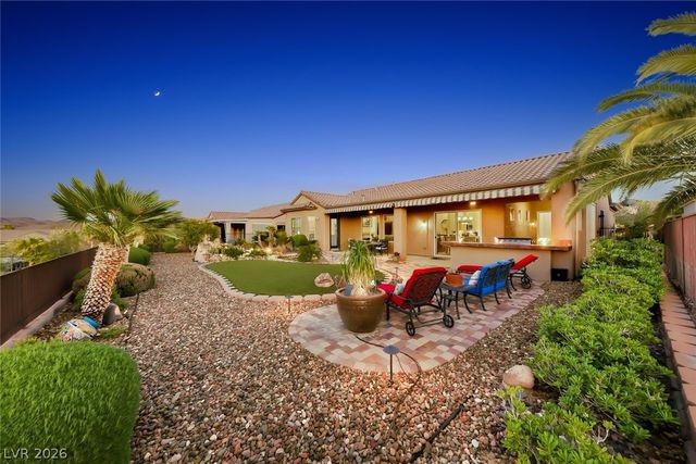 2366 Rosendale Village Avenue, Henderson, NV 89052