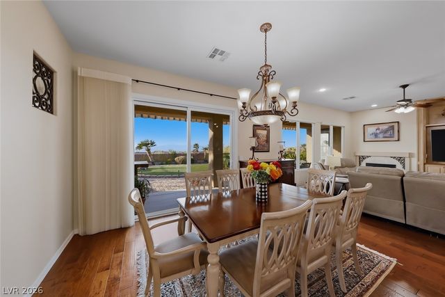 2366 Rosendale Village Avenue, Henderson, NV 89052