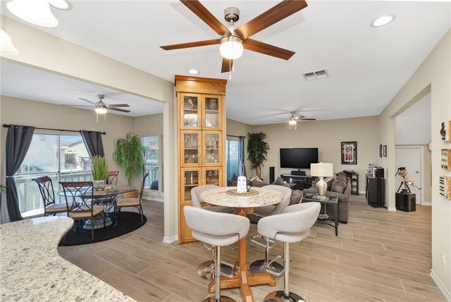 13545 Royal Fifth Ct, Corpus Christi, TX 78418