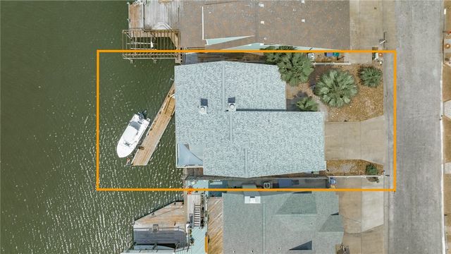 13545 Royal Fifth Ct, Corpus Christi, TX 78418