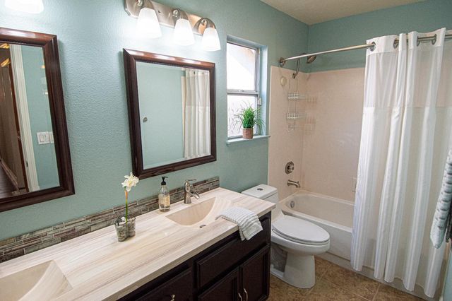 3904 Fawn Run Way, Antelope, CA 95843