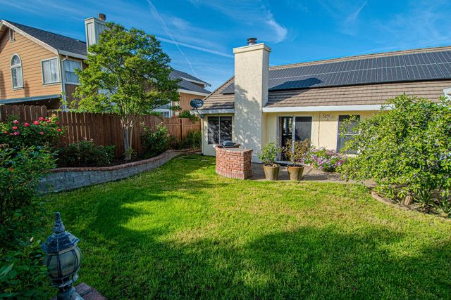 3904 Fawn Run Way, Antelope, CA 95843