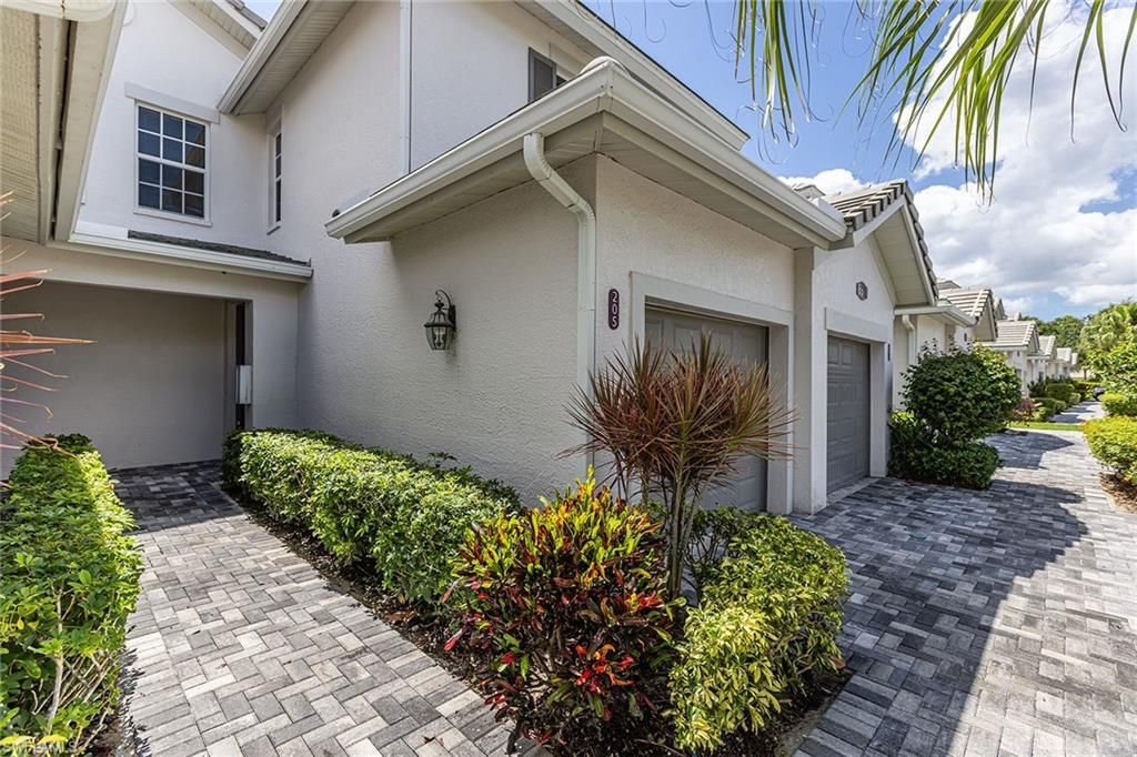 8340 Whisper Trace WAY 205, NAPLES, FL 34114 — photo 4