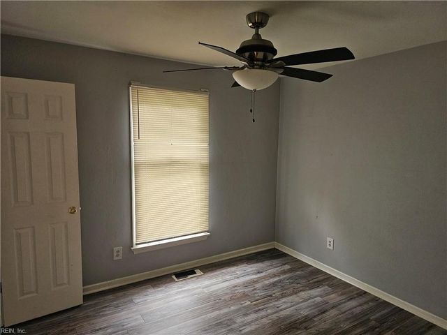 3975 Long Point BLVD, Portsmouth, VA 23703