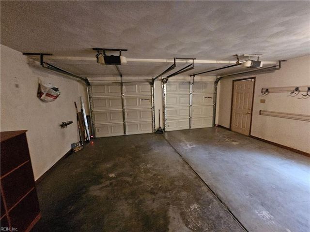 3975 Long Point BLVD, Portsmouth, VA 23703