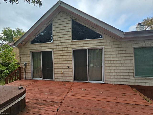 3975 Long Point BLVD, Portsmouth, VA 23703