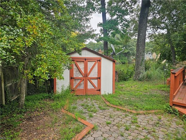 3975 Long Point BLVD, Portsmouth, VA 23703