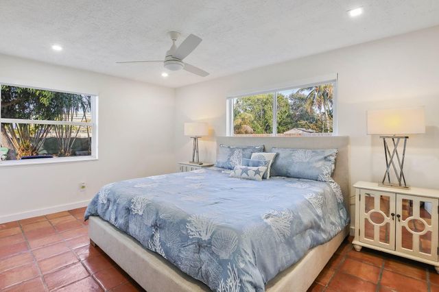 103 Shannondale Road, Cloud Lake, FL 33406