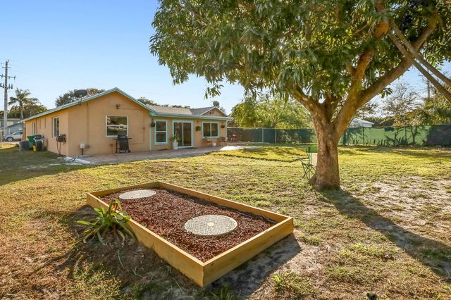 103 Shannondale Road, Cloud Lake, FL 33406