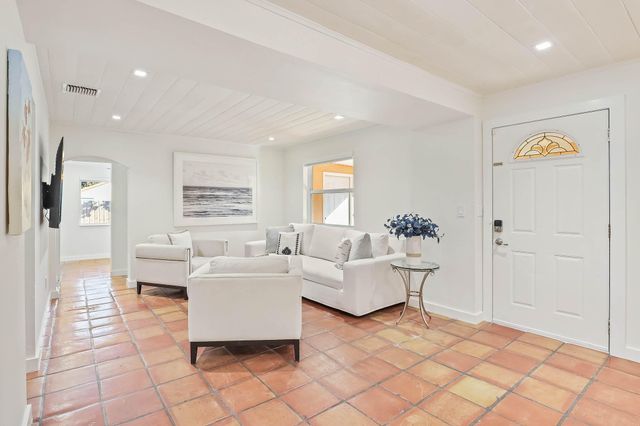 103 Shannondale Road, Cloud Lake, FL 33406