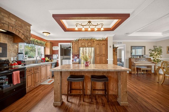 8009 SERGEANT PEPPER DR, Howey In The Hills, FL 34737