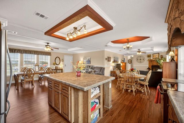 8009 SERGEANT PEPPER DR, Howey In The Hills, FL 34737