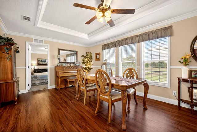 8009 SERGEANT PEPPER DR, Howey In The Hills, FL 34737