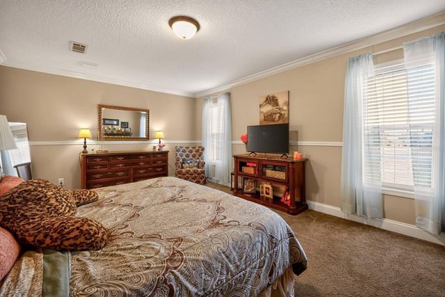 8009 SERGEANT PEPPER DR, Howey In The Hills, FL 34737