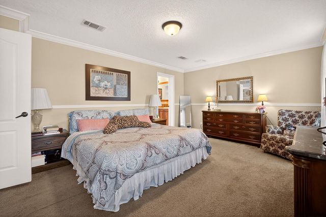 8009 SERGEANT PEPPER DR, Howey In The Hills, FL 34737