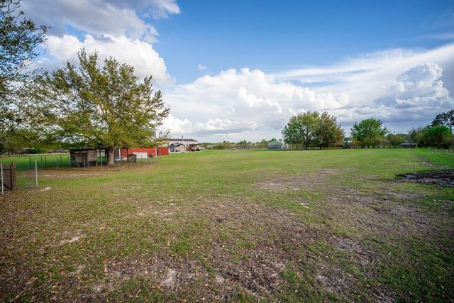 8009 SERGEANT PEPPER DR, Howey In The Hills, FL 34737