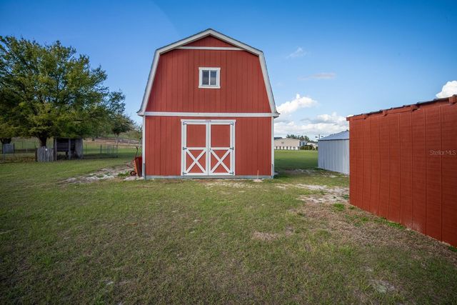 8009 SERGEANT PEPPER DR, Howey In The Hills, FL 34737