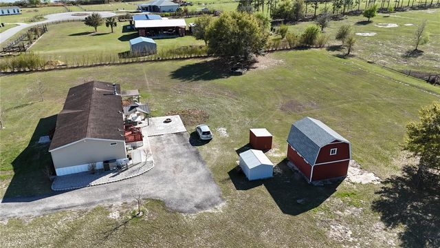 8009 SERGEANT PEPPER DR, Howey In The Hills, FL 34737