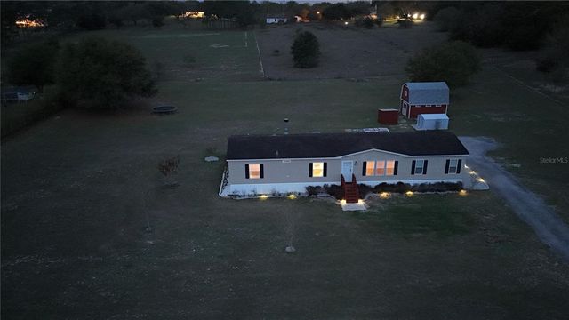 8009 SERGEANT PEPPER DR, Howey In The Hills, FL 34737