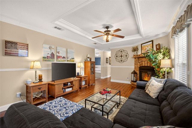 8009 SERGEANT PEPPER DR, Howey In The Hills, FL 34737