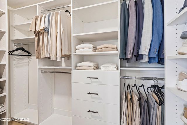 1707 Melville Street, Oakhurst, NJ 07755