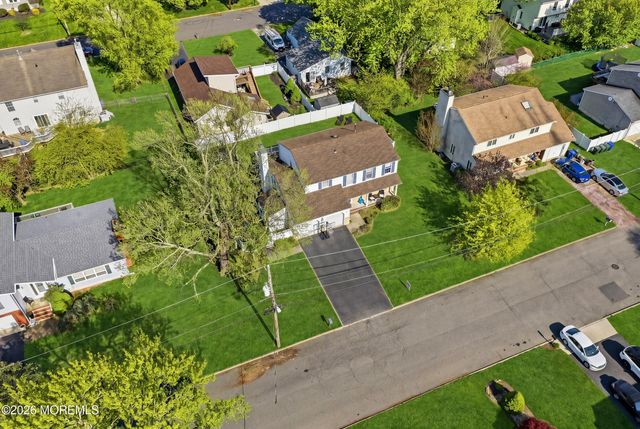 1707 Melville Street, Oakhurst, NJ 07755