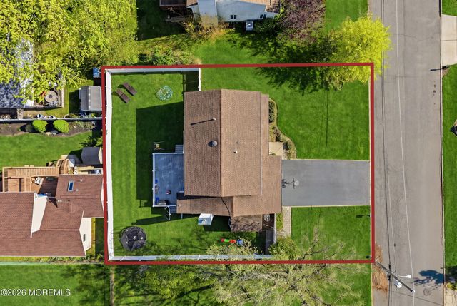 1707 Melville Street, Oakhurst, NJ 07755