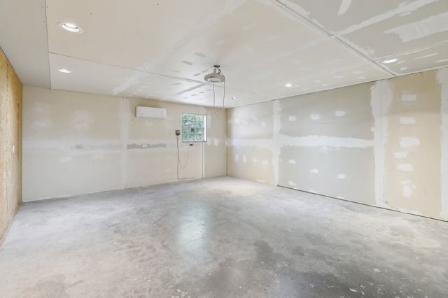 217 Pebble Ridge Court, Cresson, TX 76035