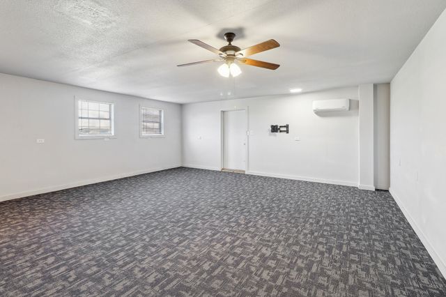 217 Pebble Ridge Court, Cresson, TX 76035