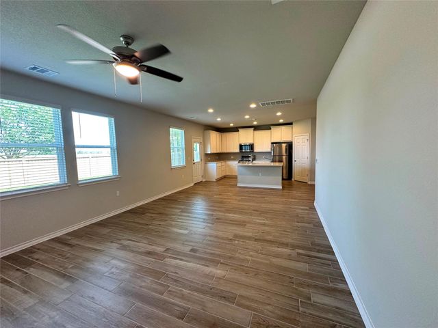1624 Caballo Blanco RD, Austin, TX 78725