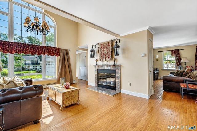 36 Shadows End Lane, Milford, CT 06460
